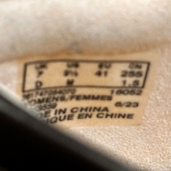 Clarks Stayso Edge black leather size 9.5 - Picture 6 of 7